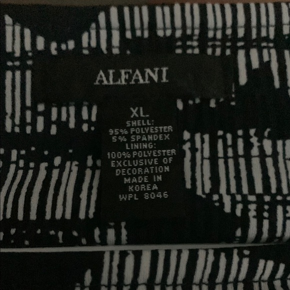 Alfani Navy and White Patterned Blouse - Picture 5 of 5